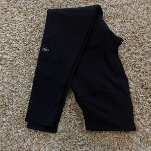 Alo Leggings
